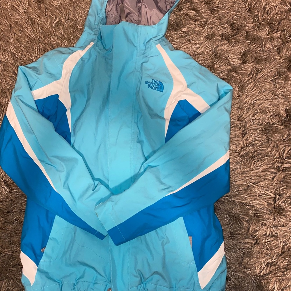 north face wind breaker